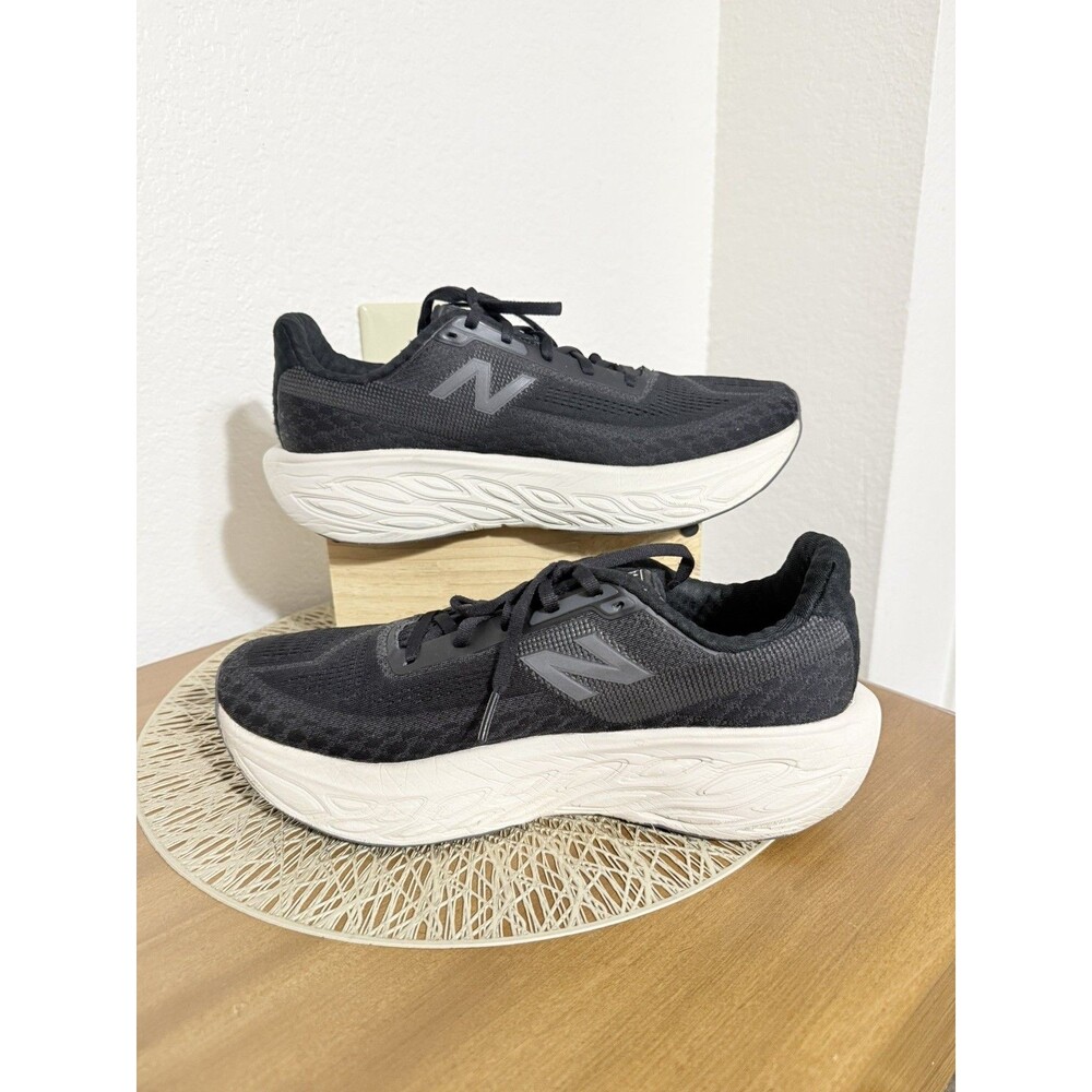 New Balance Fresh Foam 1080V14 W1080B14 Black Beige Women’s 11 / Men’s Size 9.5 - Picture 4 of 9